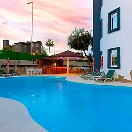 Hotell Meryam Deluxe Side