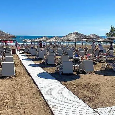 Meryam Deluxe Hotell